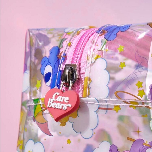 SHEIN X Care Bears Cartoon Bear Transparent Large Cosmetic Bag Storage Pouch NWT - Picture 3 of 5